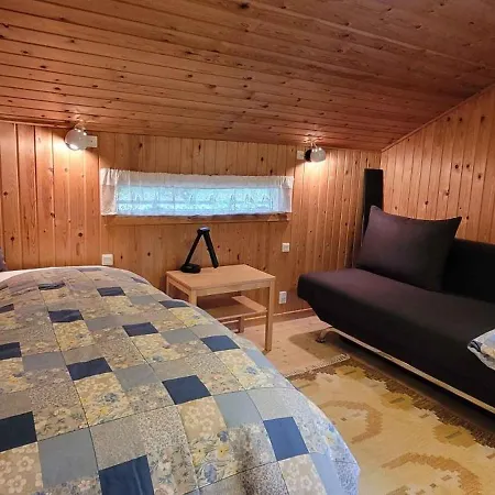 펜션 Charming In Second Row Near Lovely Beach 게드세르